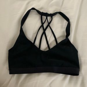 Like new Underarmour sports bra size small